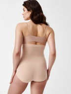 Seamless Sculpt Mid-Thigh Bodysuit