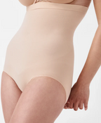 Seamless Sculpt Mid-Thigh Bodysuit
